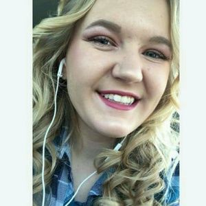 Meet your Posher, Destiny